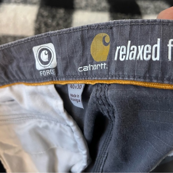 Carhartt pants size 40x30 - Picture 2 of 4